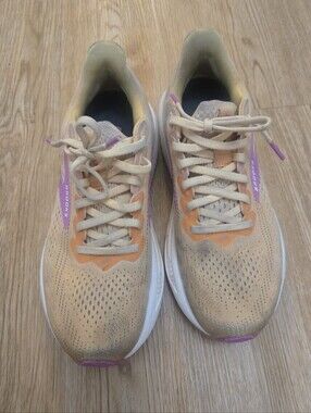Brooks Ghost 17 Coral-Peach Women's Running Sneaker